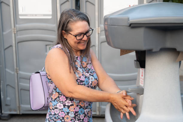 Best Portable toilet rental cost  in Charleston, WV
